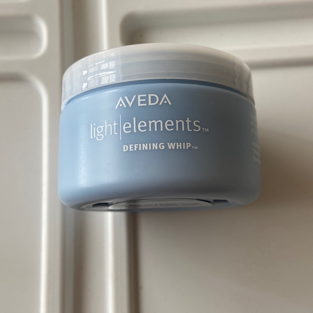 Aveda Light Elements Defining Whip hair cream